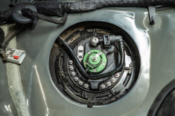 FHST Fuel surge tank OEM replace - d Mustang (2011+) - without pumps (Walbro GSS342 or AEM 50-1200)